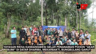 Yayasan Riksa Kandangwesi Gelar Penanaman Pohon “AKAR BUMI” di Datar Dharma, Mekarbakti, Bungbulang