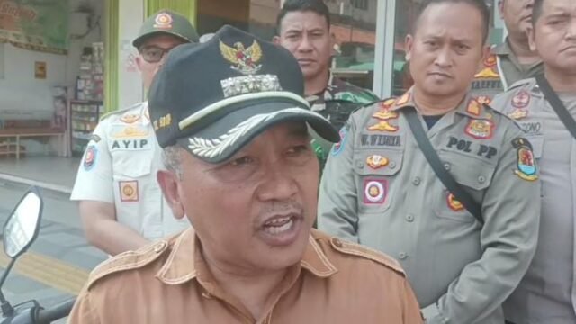 Hendak Ditertibkan, PKL di Weru Cirebon Ngaku Kerap ‘Dipalak’ Oknum
